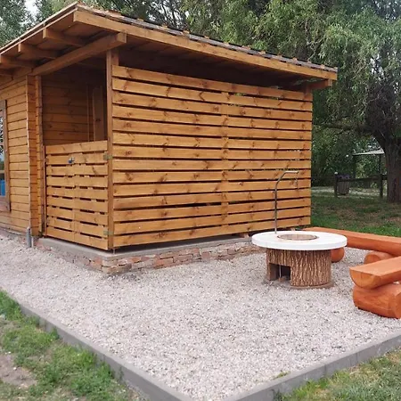 Appartement Rybník Biel- Bélyi Horgásztó Drevené -